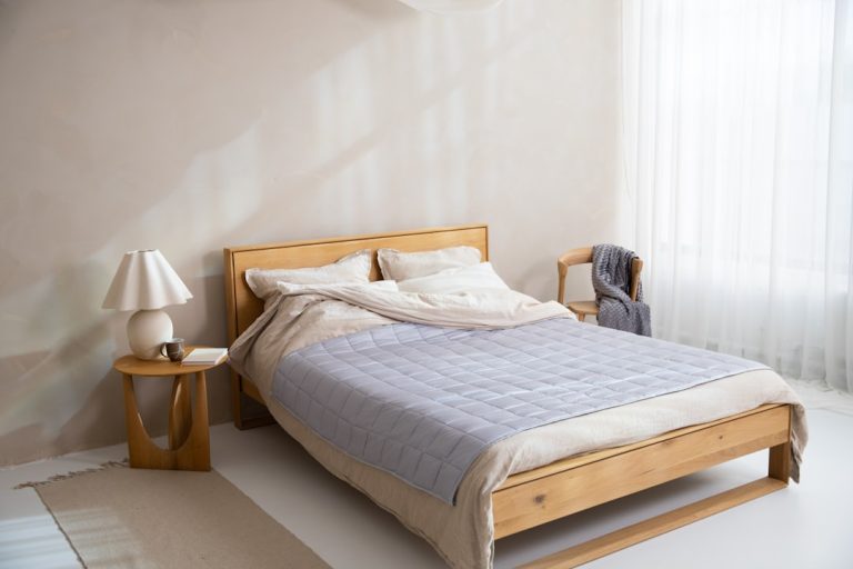 Enhance Your Bedroom with Stylish Table Lamps