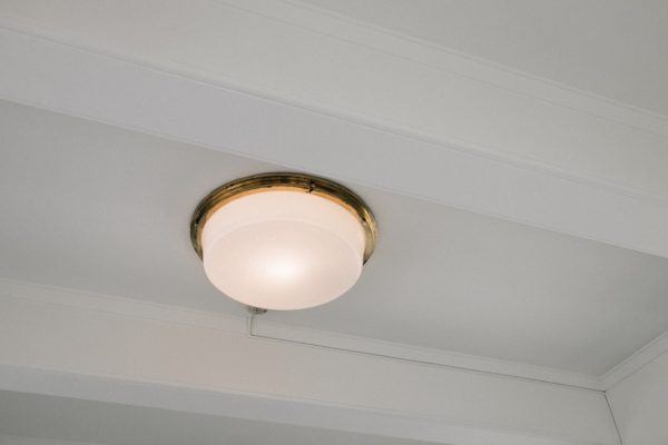Photo ceiling light