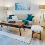 Photo floor lamp